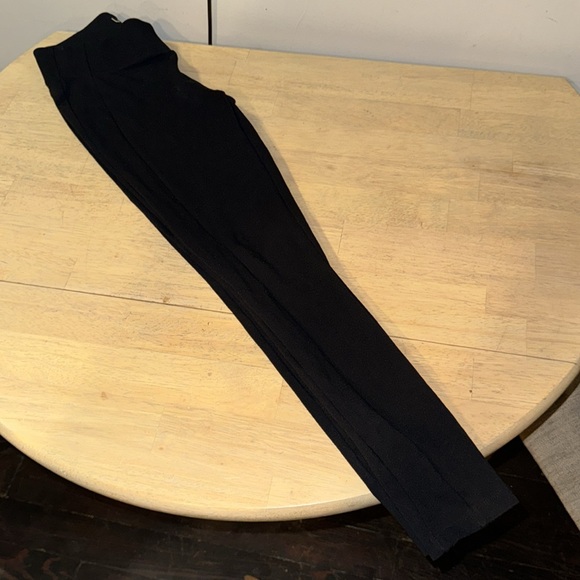 Loft Black XS leggings (ponte pant) - Picture 5 of 5